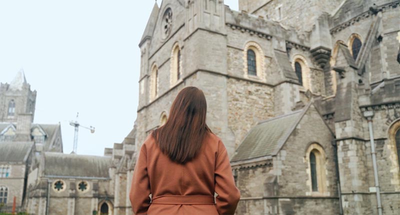 "Un momento crítico para el futuro de la fe en Irlanda": El desafío judicial debe continuar mientras Irlanda anuncia el levantamiento parcial de la prohibición al culto