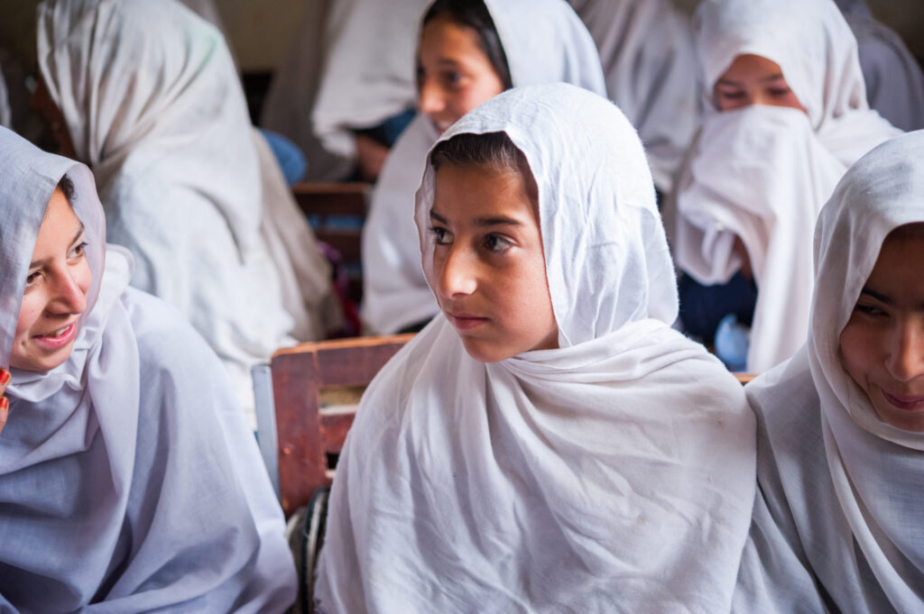 Secuestro, violación, chantaje: La lucha de una adolescente pakistaní por la justicia