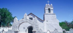 L’indépendance de l’Église et les droits parentaux contestés devant la plus haute cour des droits de l’homme des Amériques