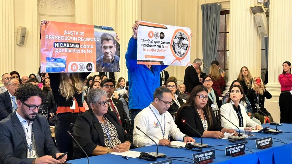 Líder de la sociedad civil en México condenado por "violencia política de género" por unos tuits censurados, hace un llamamiento a la comunidad internacional en favor de la libertad de expresión