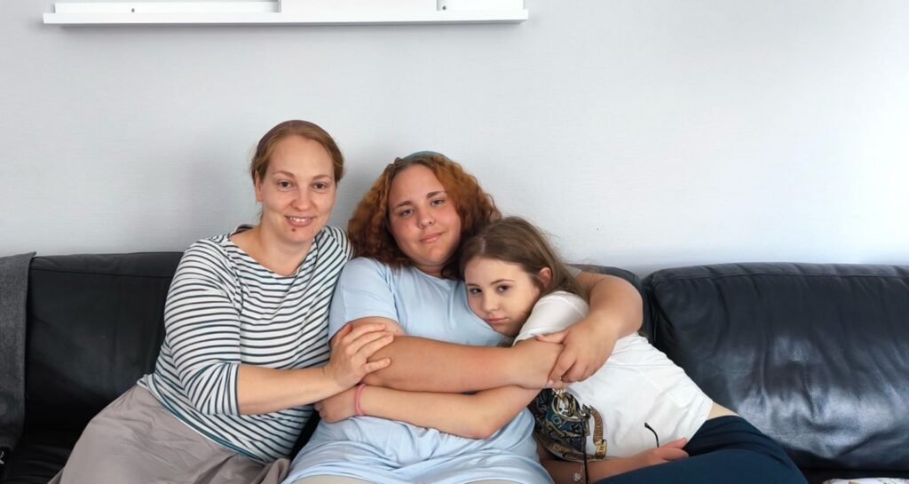 “Nos Quitaron a nuestras Hijas”: Padres cristianos llevan a Suecia ante el Tribunal Europeo de Derechos Humanos tras casi tres años de separación de sus hijas